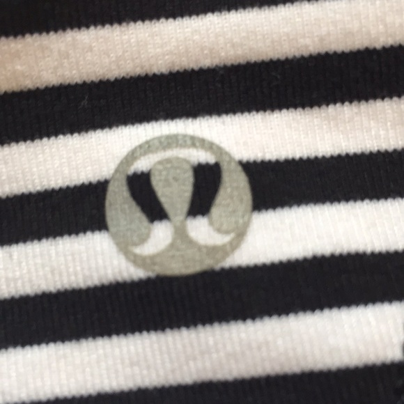 Lululemon power Y sports bra - Picture 3 of 4